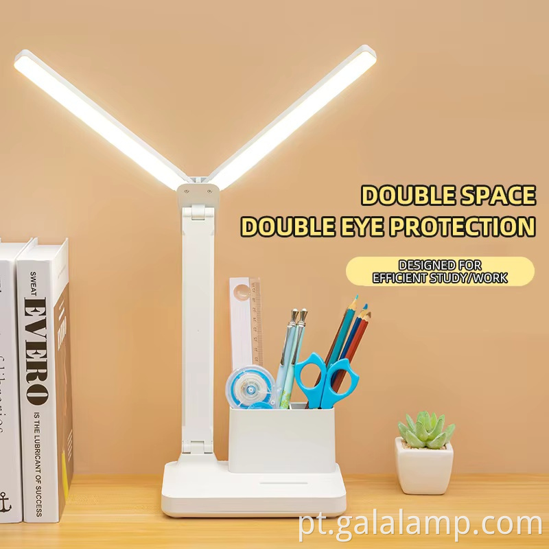modern-dual-head-desk-lamp-with-stepless-dimming